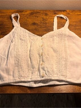 American Eagle Outfitters White Eyelet Button-Front Cropped Cami